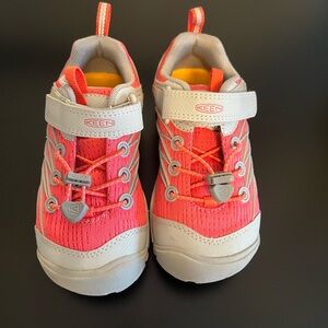 Perfect condition Kids Keens!